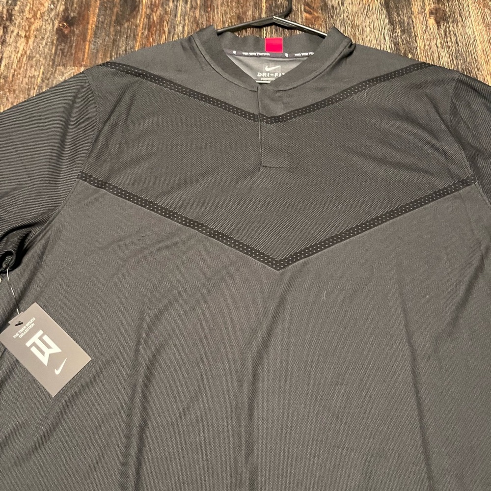 Nike golf - tiger woods polo